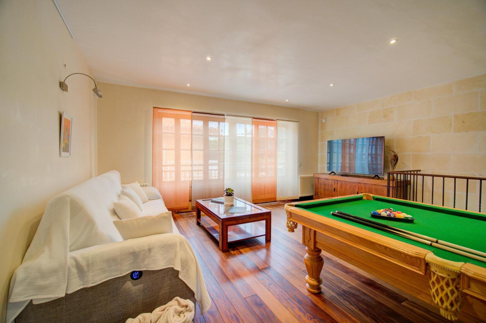 Vila Casa Boutique Xalam " Piscina Climatizada, Jacuzzi, Billar " Sant Lluís Exteriér fotografie